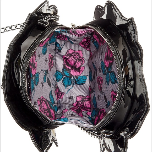 Betsey Johnson rose web Crossbody - Picture 3 of 4